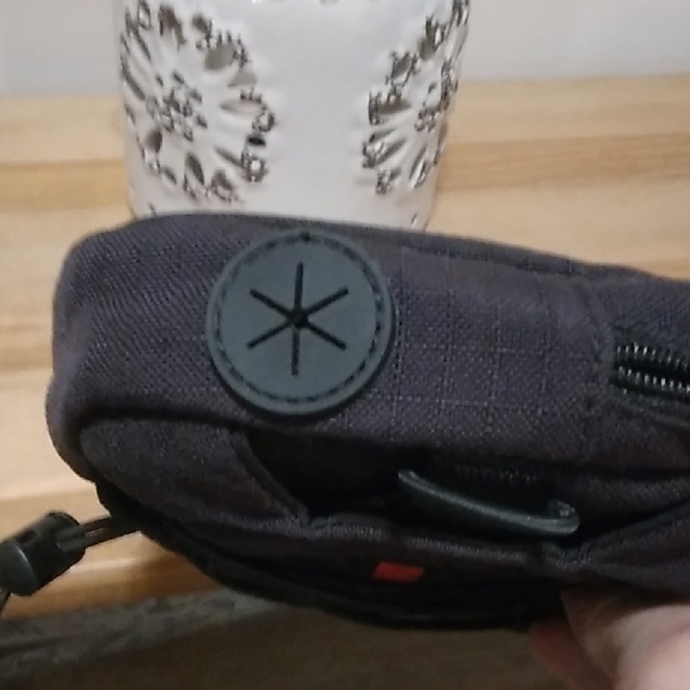 Kong Dogs Accessory Pouch Bag - Picture 4 of 7